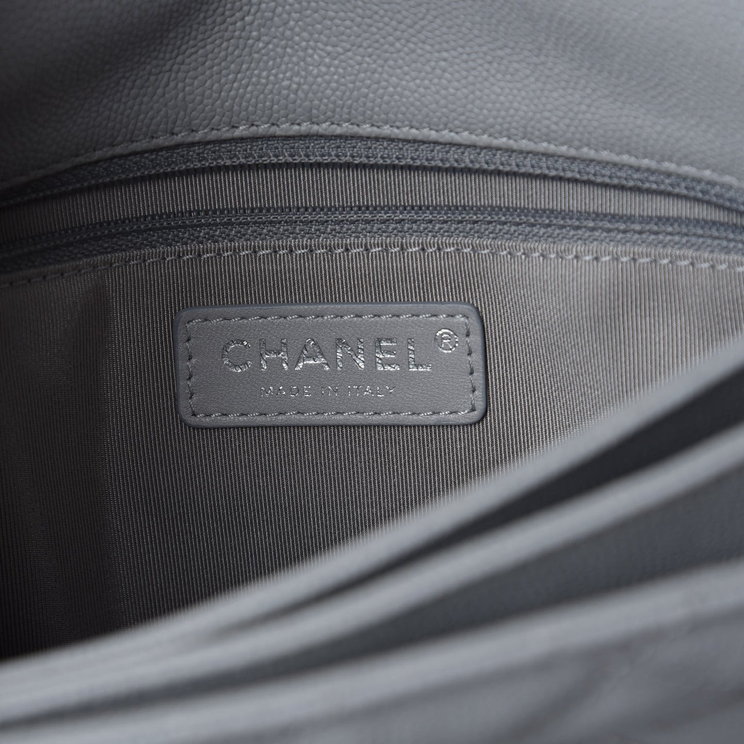 Caviar Quilted Large Urban Companion Flap Grey