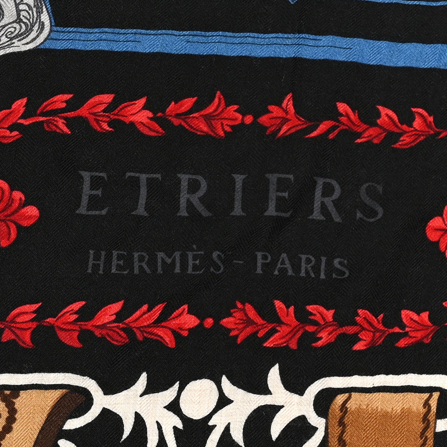 Silk Etriers Remix Application Coeur Giant Triangle Scarf Vert Black Multicolor