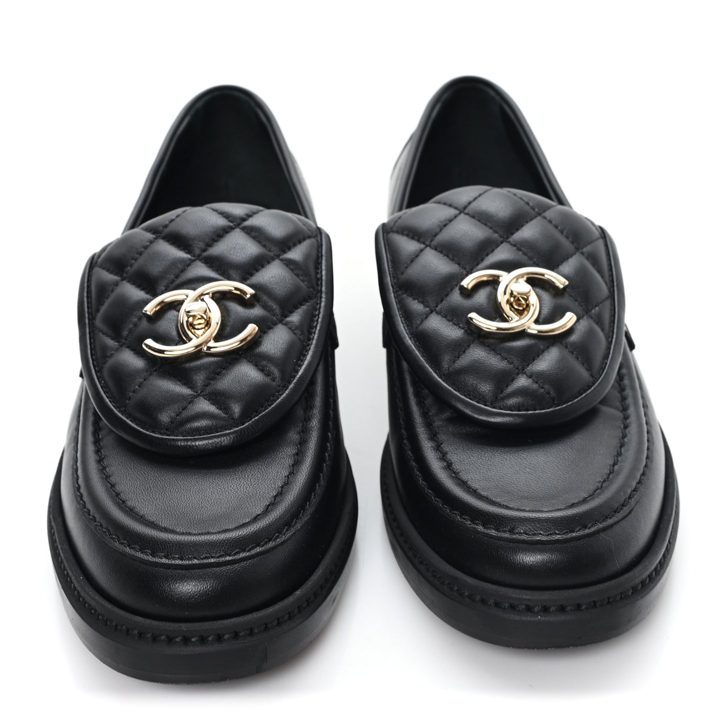 Lambskin Quilted CC Turnlock Loafers 39 Black