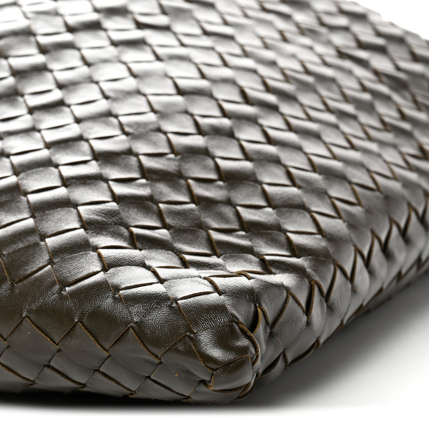 Calfskin Intrecciato Large Hop Kaki