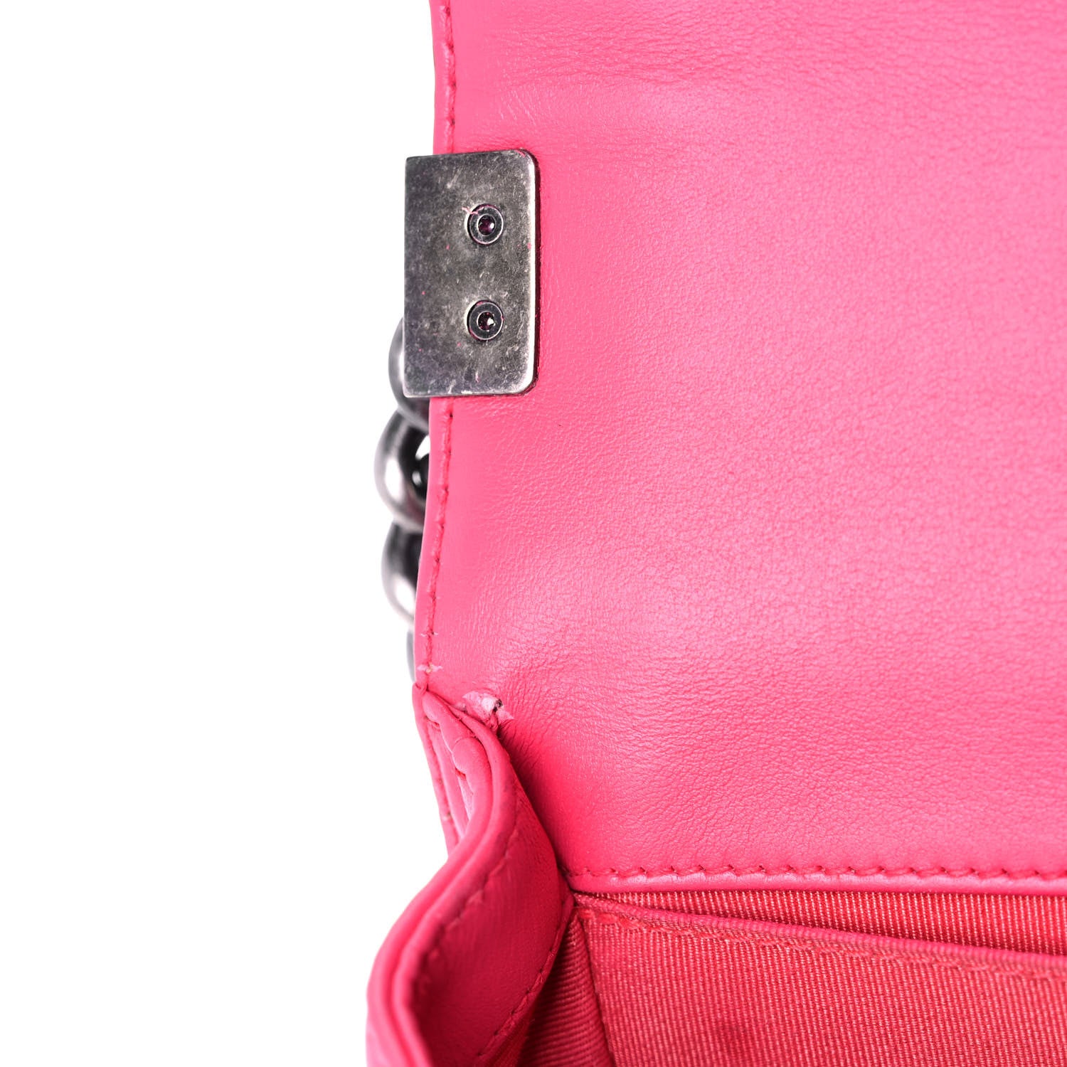 Chanel Patent Calfskin Enamel Quilted Medium Boy Flap Dark Pink 17 of 20
