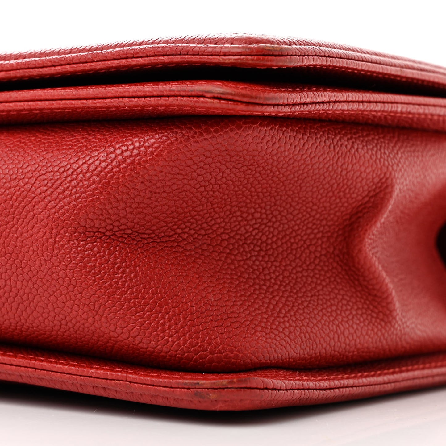 Caviar Quilted New Medium Boy Flap Red