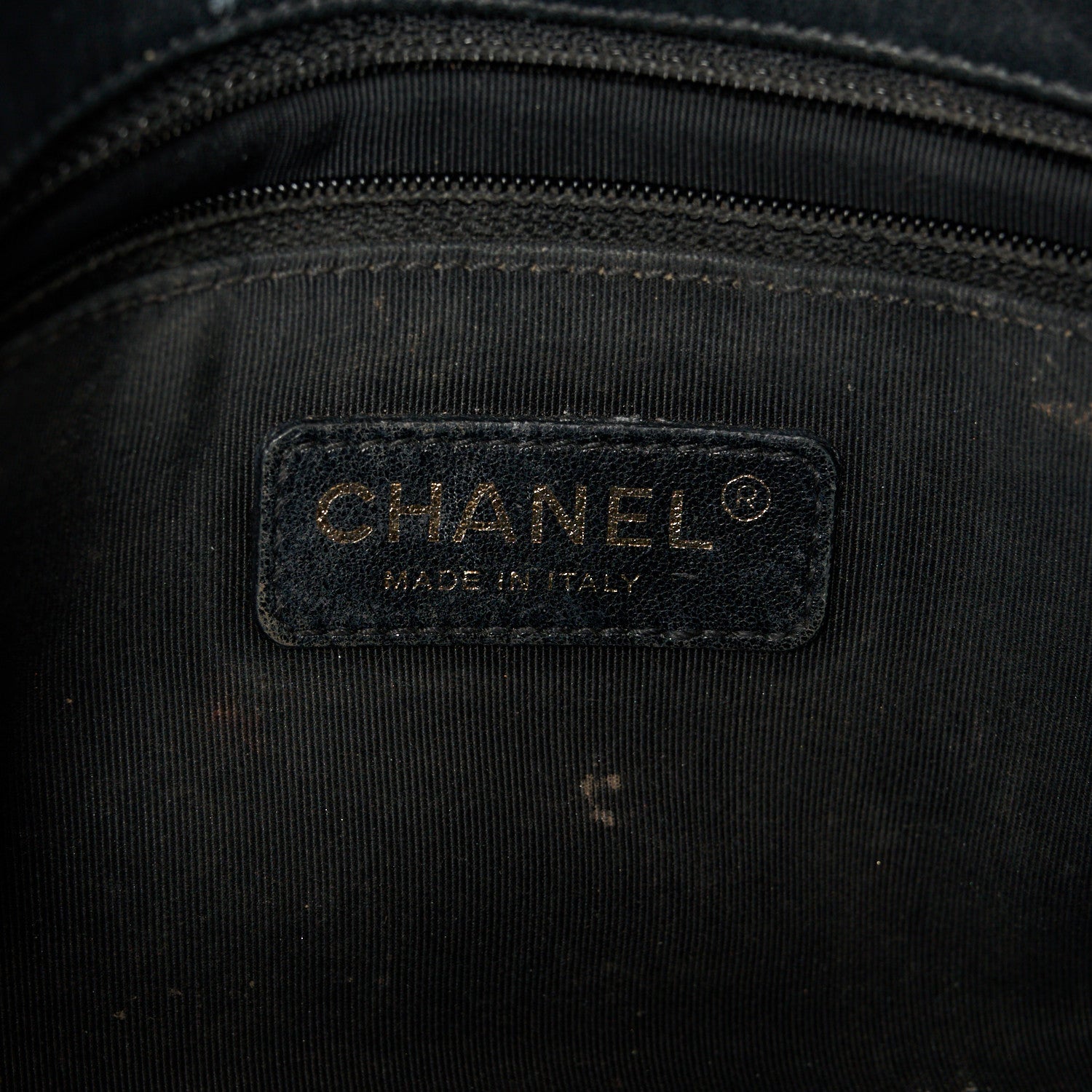 Chanel Calfskin Quilted Medium Graphic Flap White Black 6 of 12