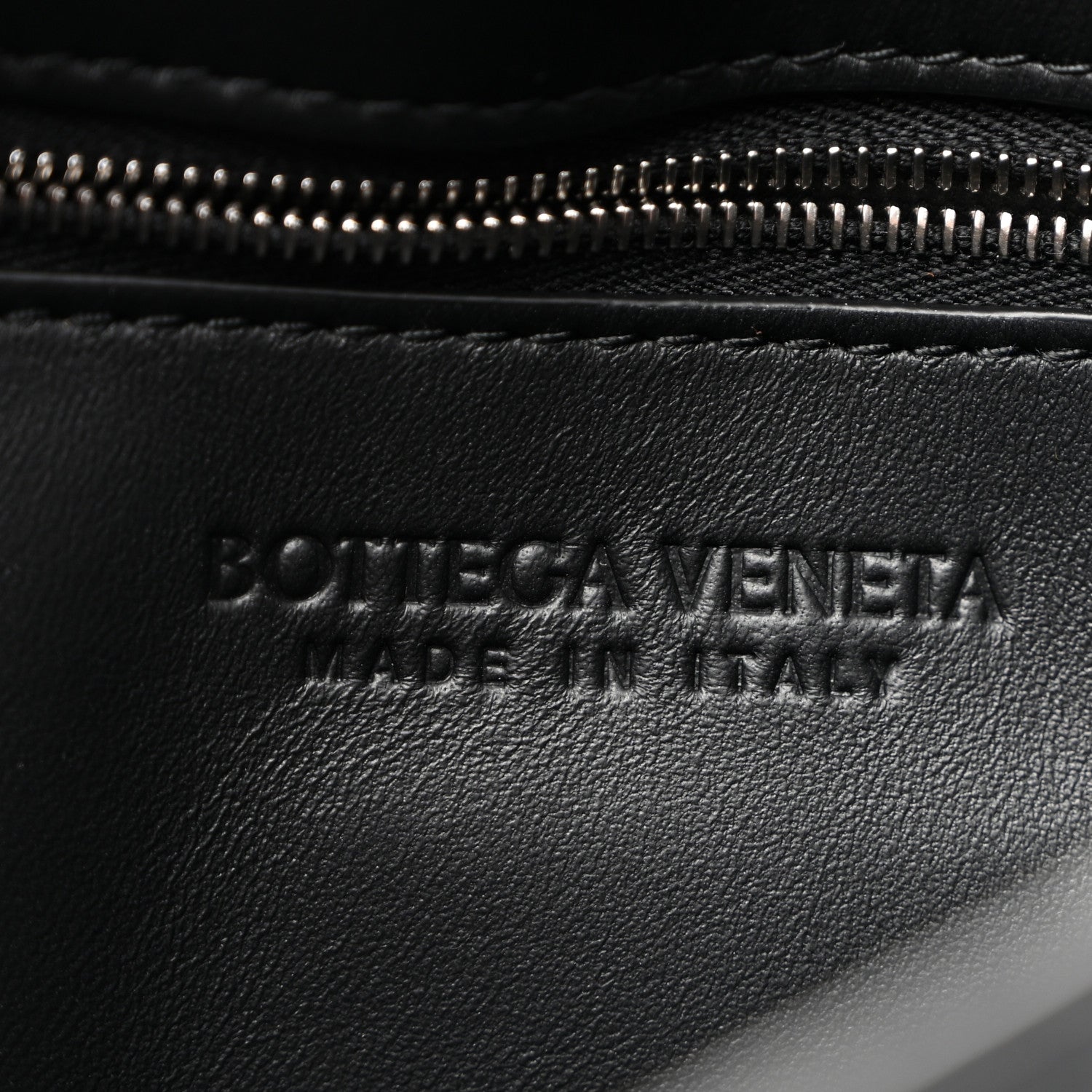 Bottega Veneta Nappa Intrecciato Orto Messenger Bag Black 6 of 10