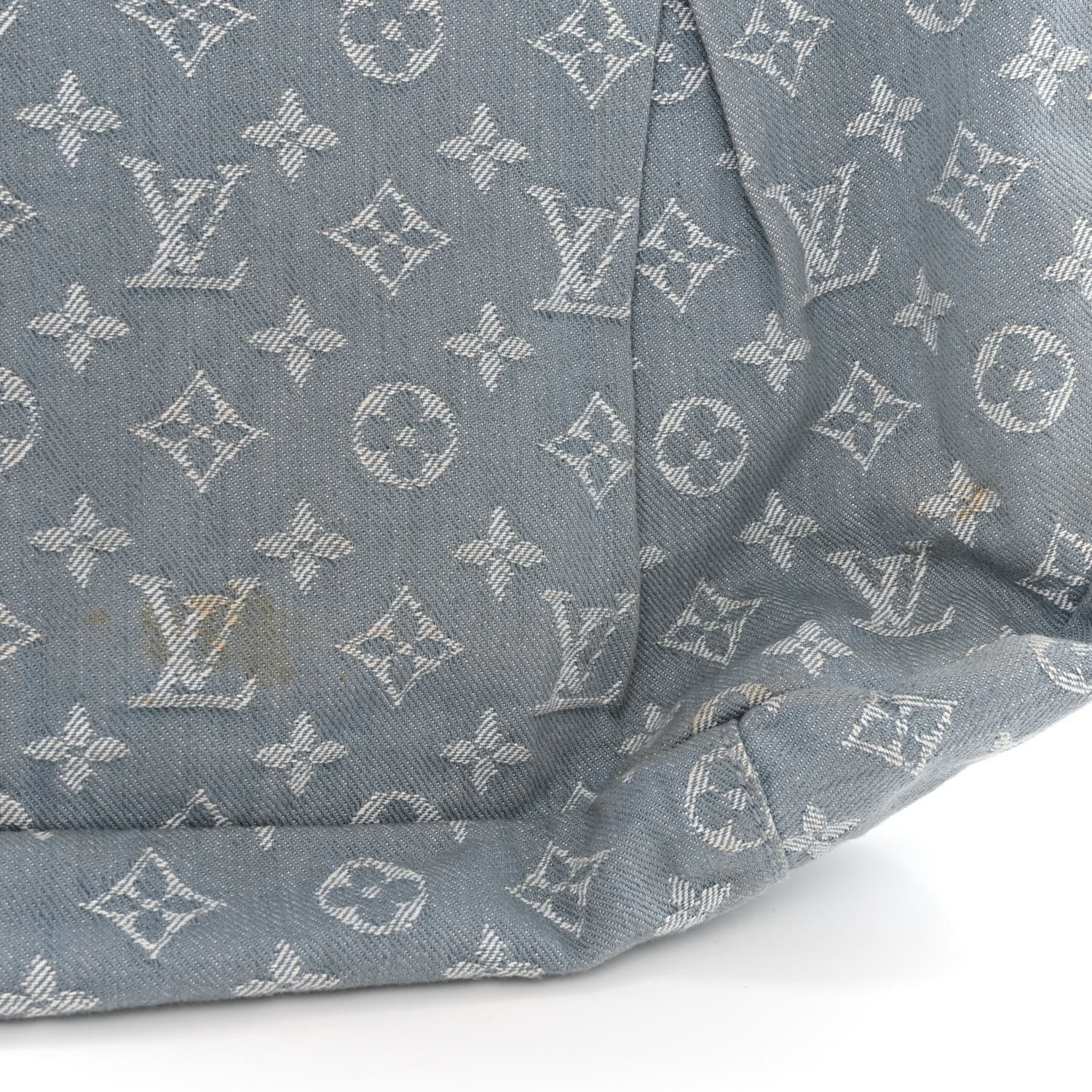 Louis Vuitton Denim Daily GM Blue Clair 11 of 11