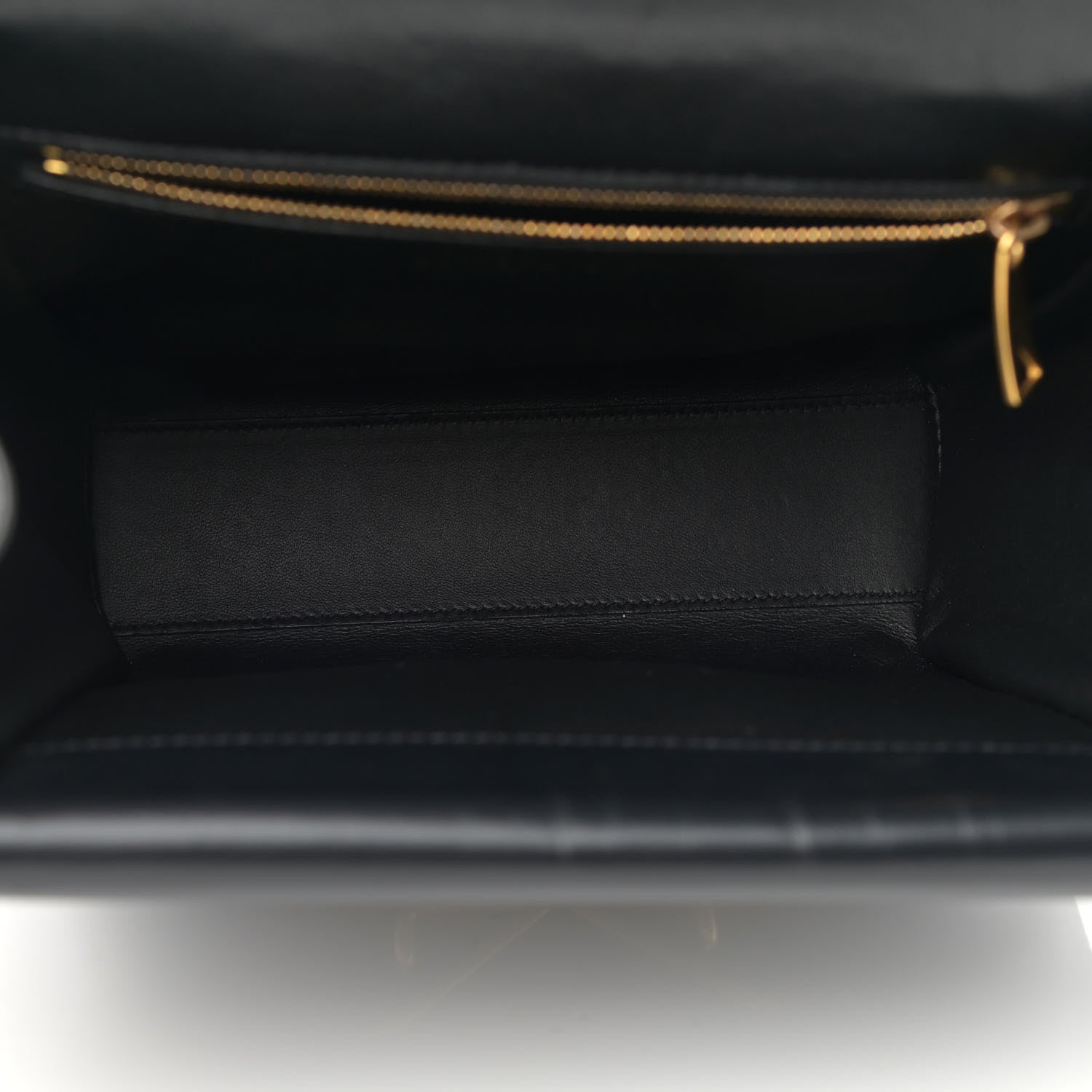 Bottega Veneta Box Calfskin Nappa Clip Bag Black 5 of 9