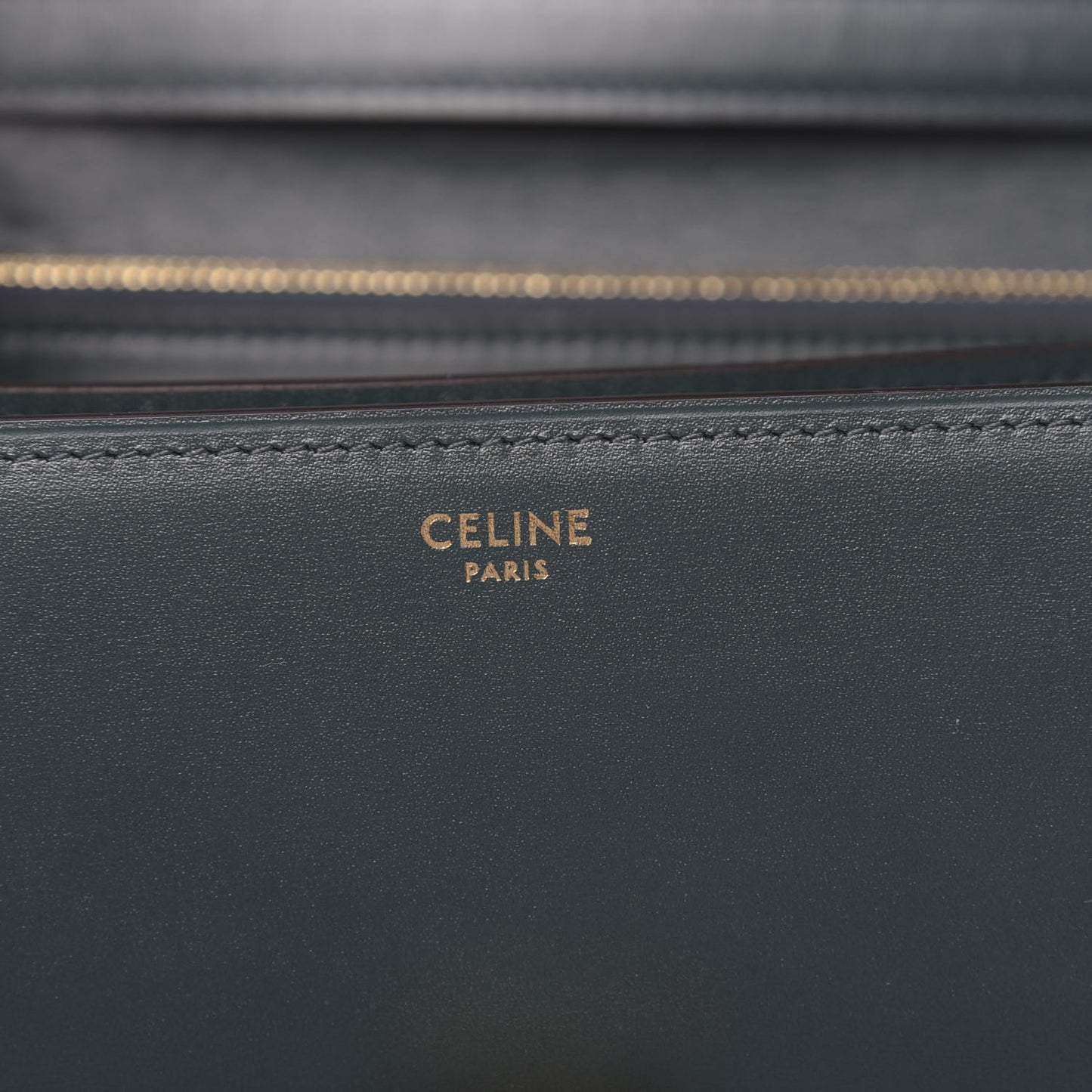 Box Calfskin Medium Classic Box Flap Bag Dark Green