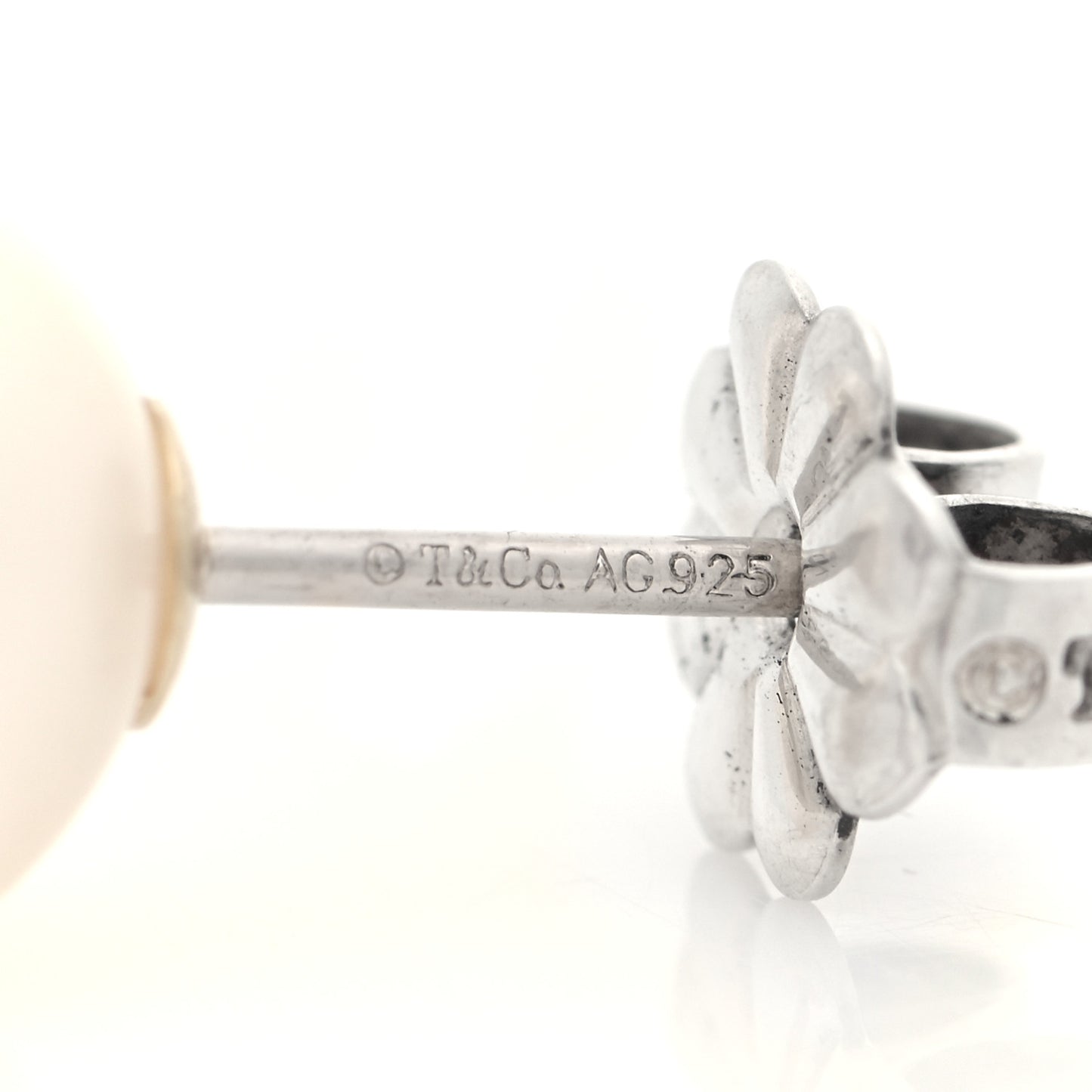 Sterling Silver Freshwater Pearl 8-8.5mm Ziegfeld Earrings