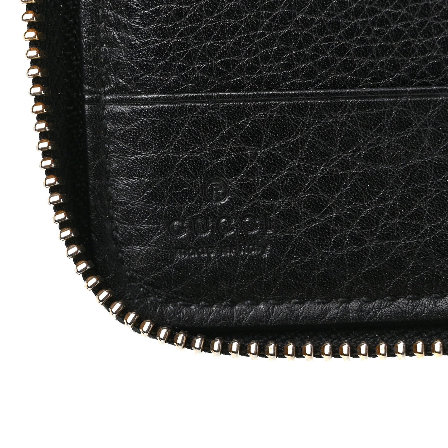 Pebbled Calfskin Medium Soho Zip Around Wallet Black