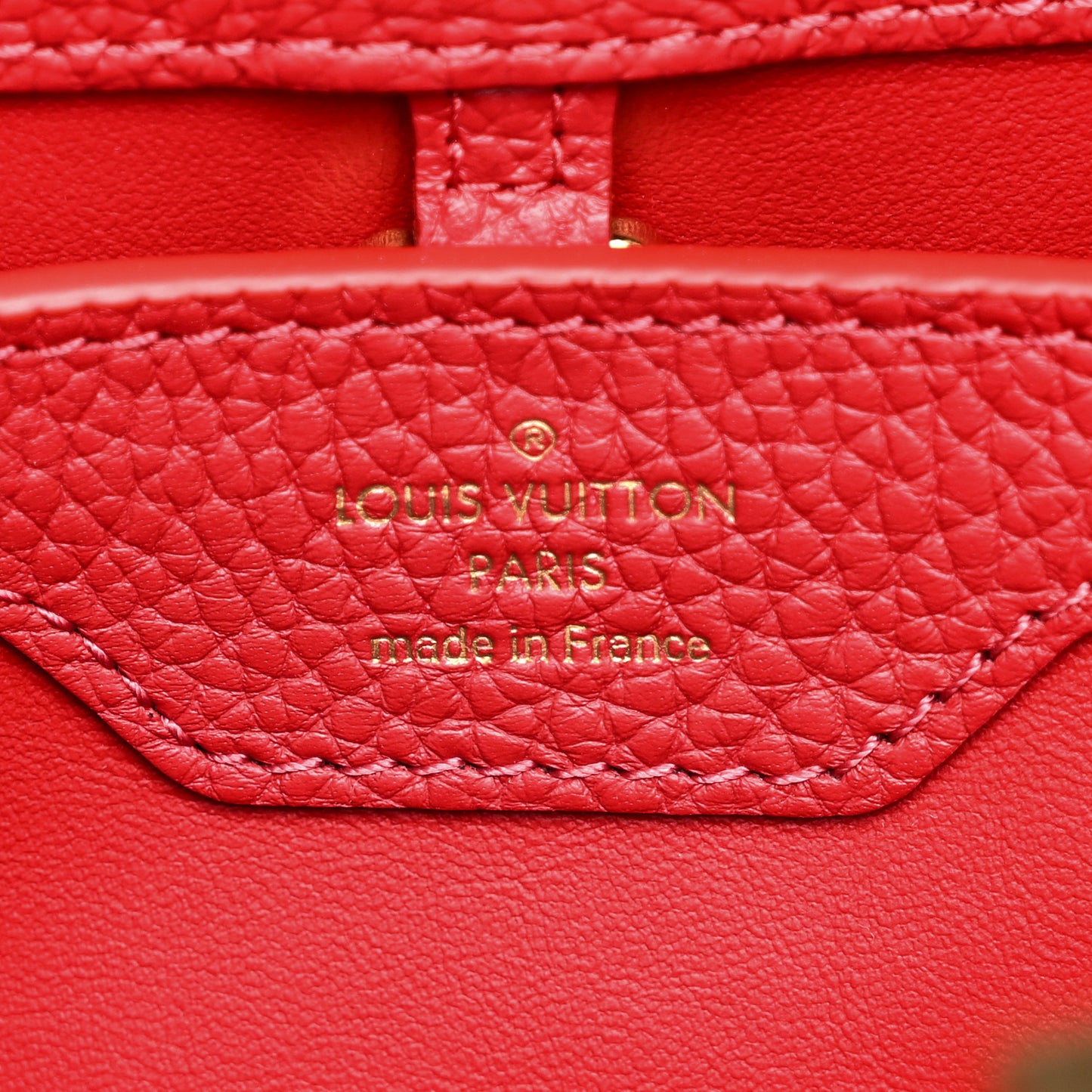 Taurillon Capucines BB Scarlet Red