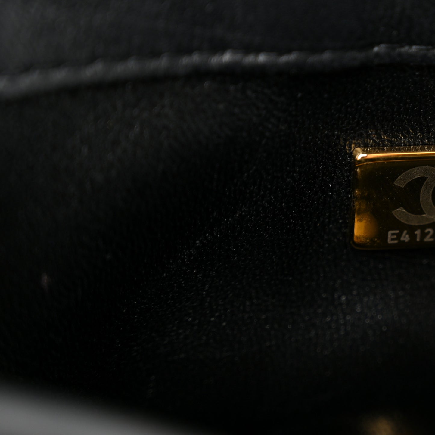 Sequin Logo CC Small Single Flap Black Multicolor
