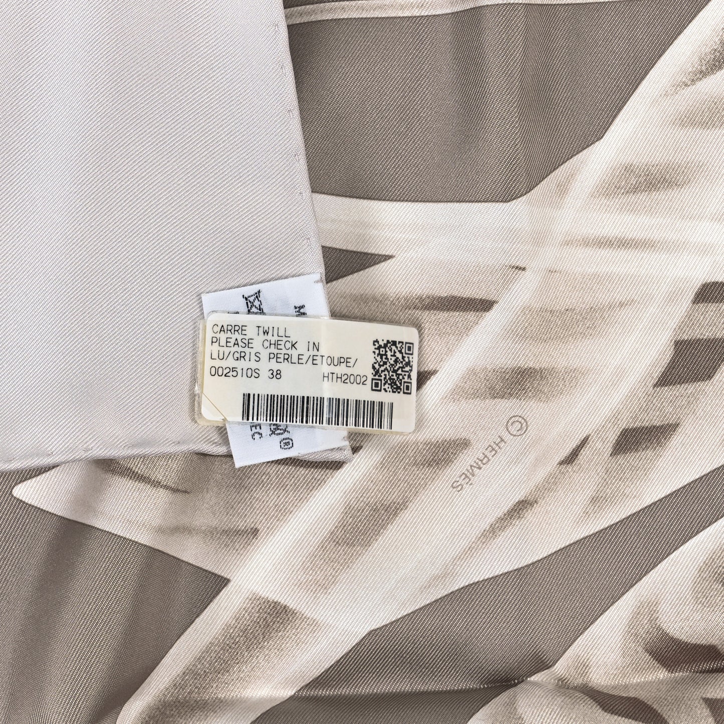 Silk Please Check In Scarf 90 Gris Perle Etoupe