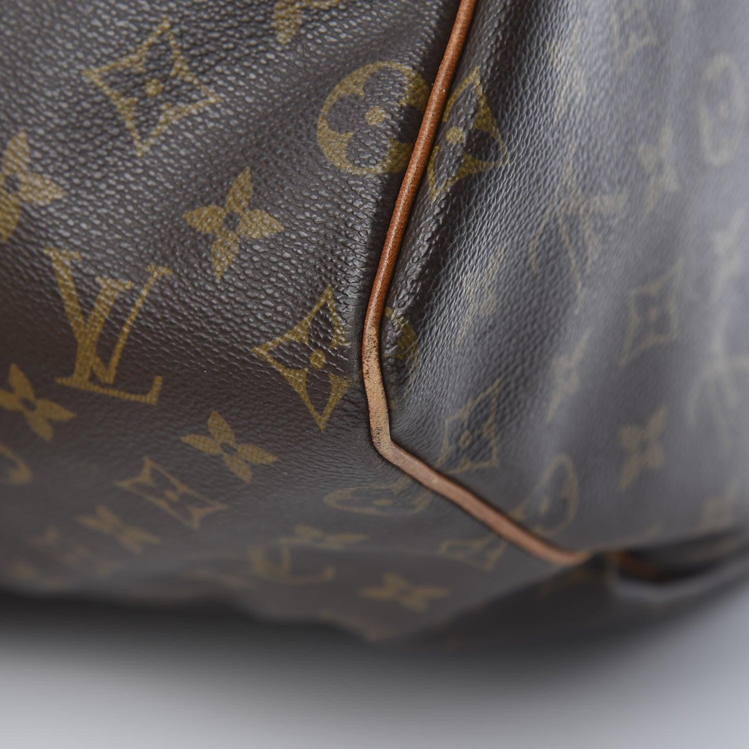 Louis Vuitton Monogram Keepall 55 10 of 19