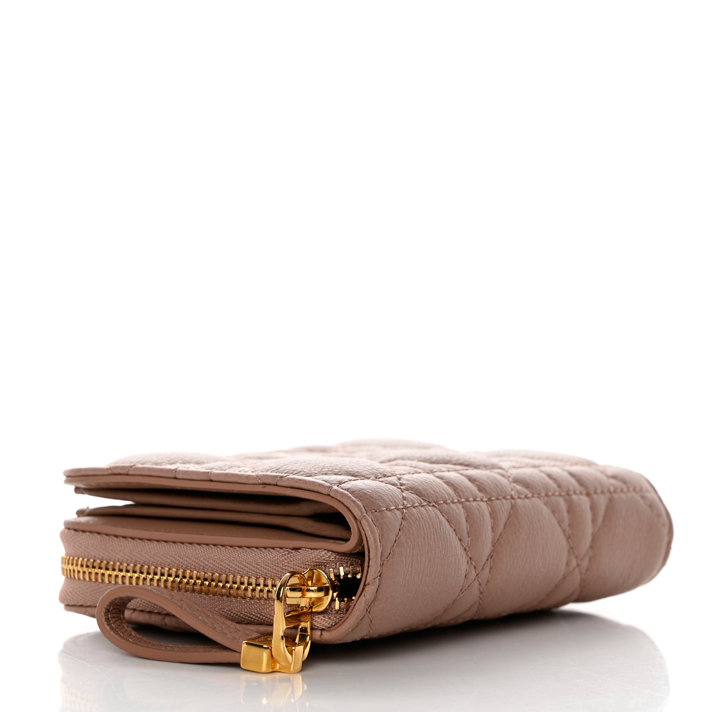Grained Calfskin Supple Cannage Caro Scarlet Zipped Wallet Rose Des Vents
