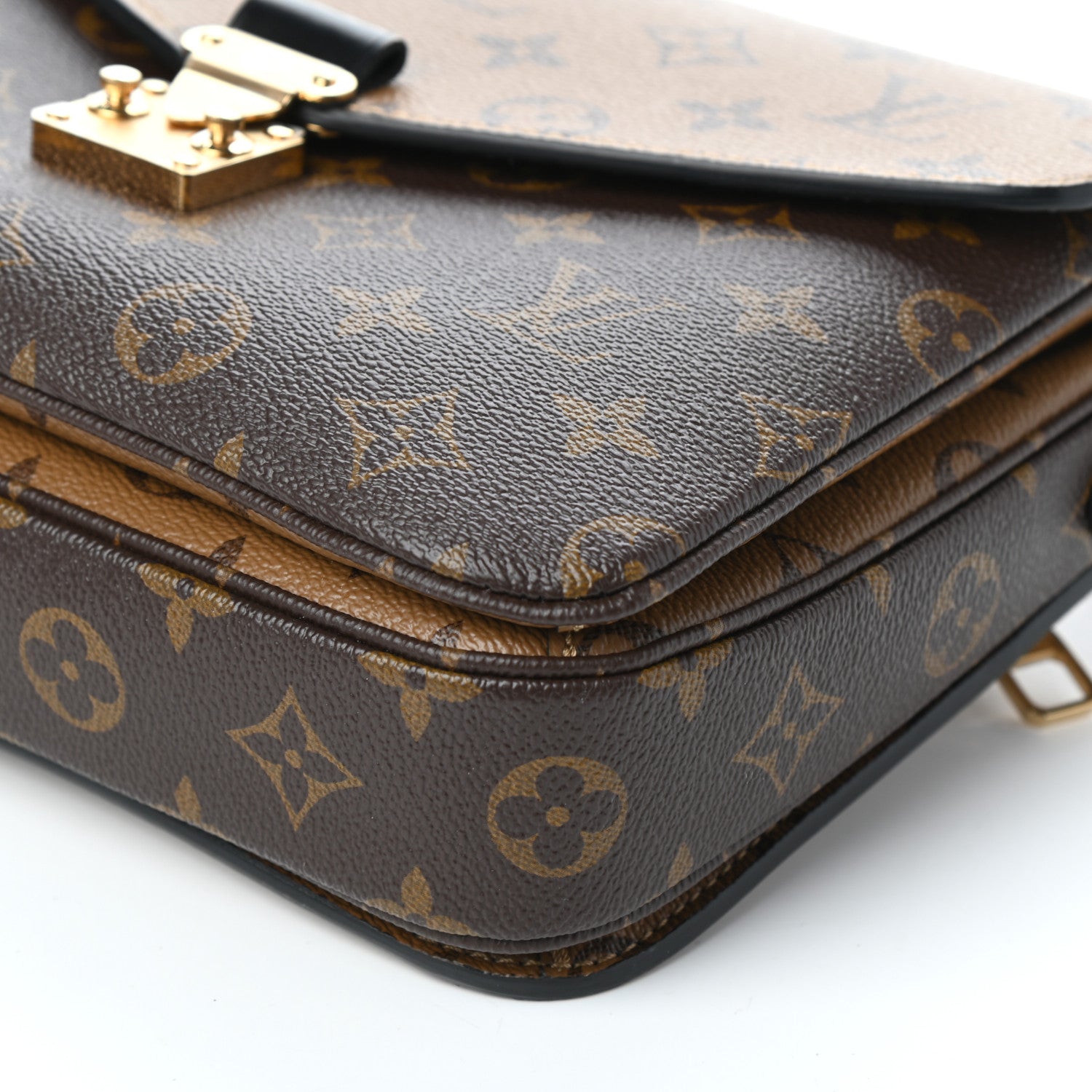 Louis Vuitton Reverse Monogram Pochette Metis 9 of 9