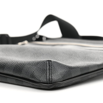 Louis Vuitton Damier Graphite Thomas 9 of 9
