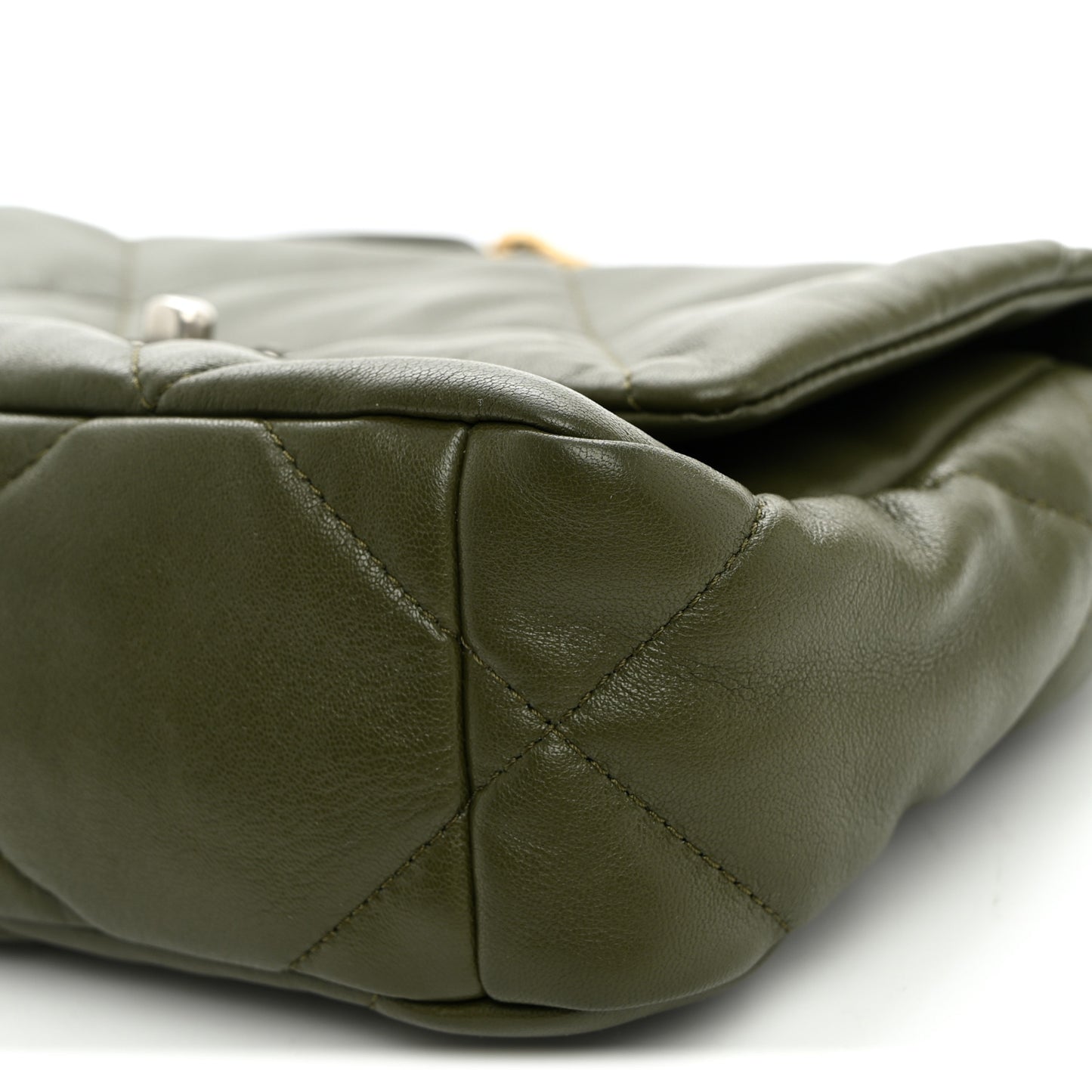 Lambskin Quilted Medium Chanel 19 Flap Khaki