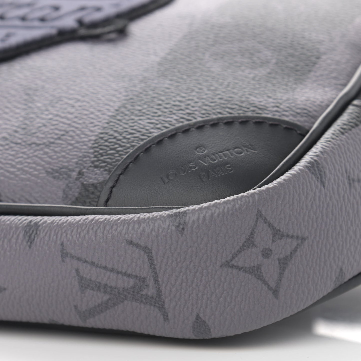 X NIGO Monogram Eclipse Stripes LV Heart Modular Sling Bag