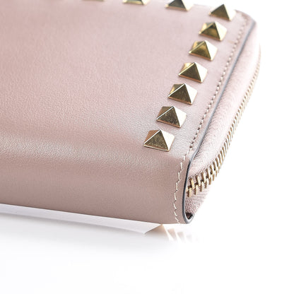 Valentino Garavani Calfskin Rockstud Zip Around Wallet Poudre 6 of 11