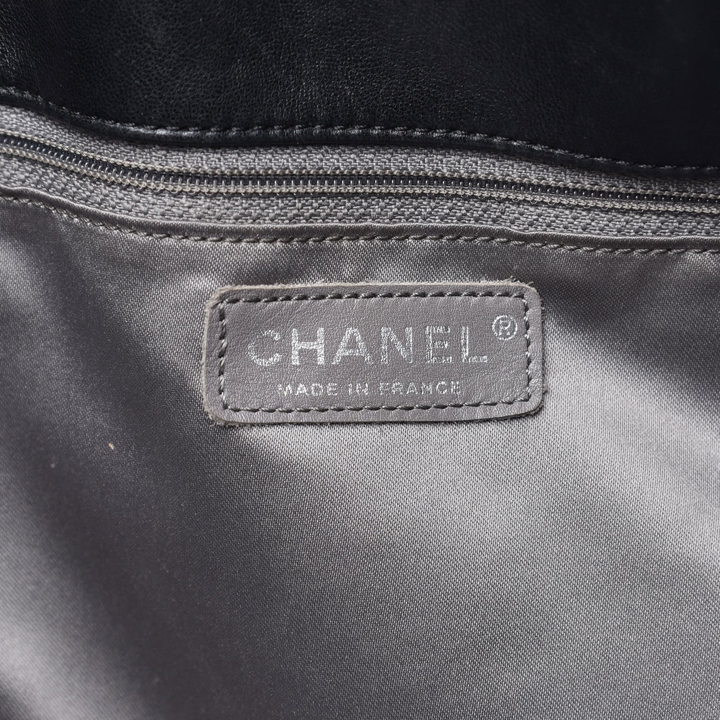 Vinyl Quilted Large Funny Tweed Tote Black