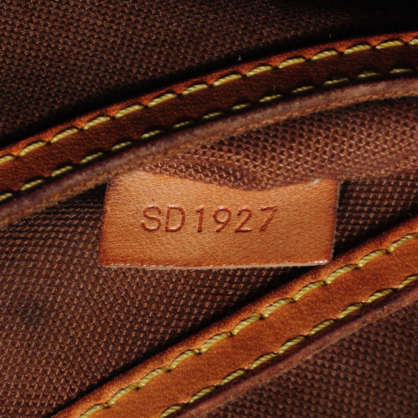 Monogram Alma PM
