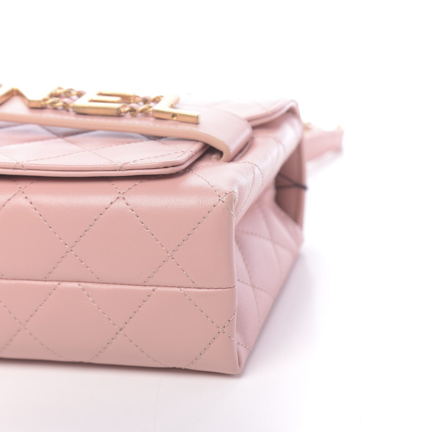 Calfskin Quilted Enchained Flap Light Pink
