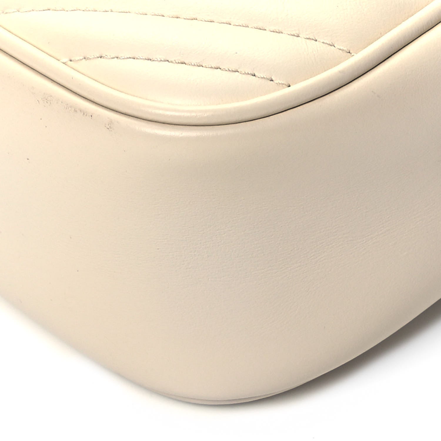 Gucci Calfskin Matelasse Small GG Marmont Chain Shoulder Bag White 10 of 10