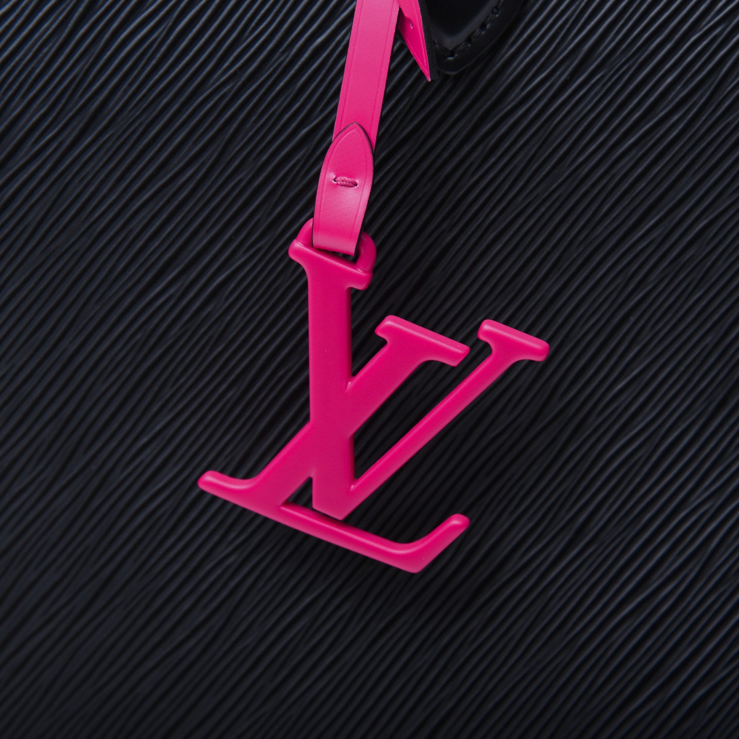 Louis Vuitton Epi Onthego MM Black 15 of 18