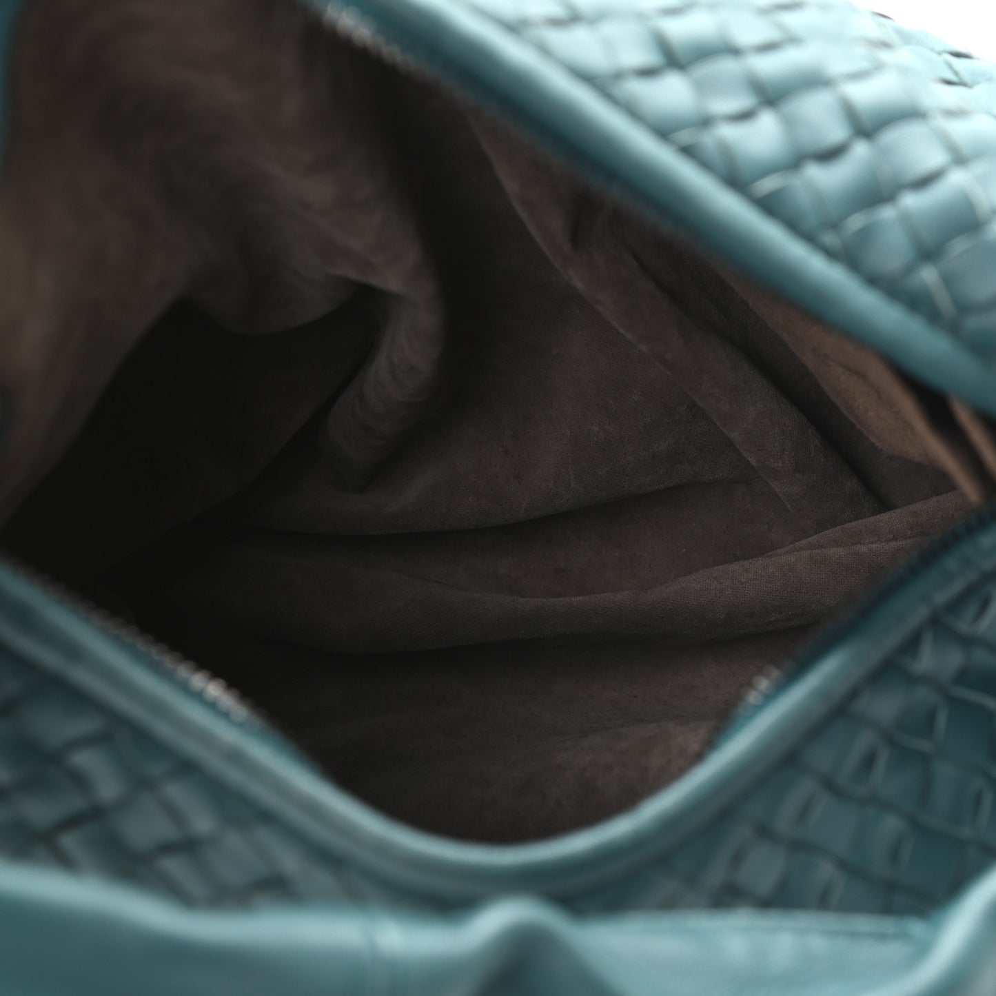 Nappa Intrecciato Small Veneta Hobo Brighton