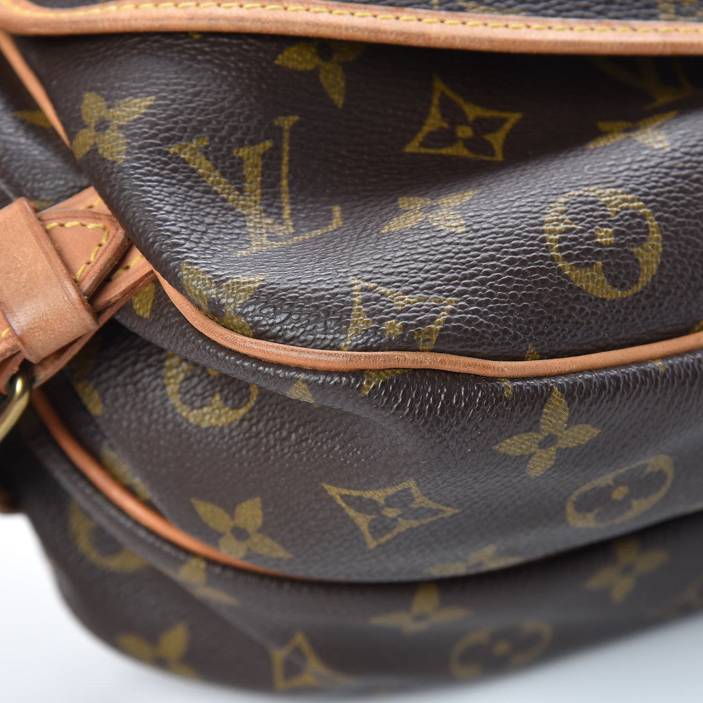 Monogram Saumur 30