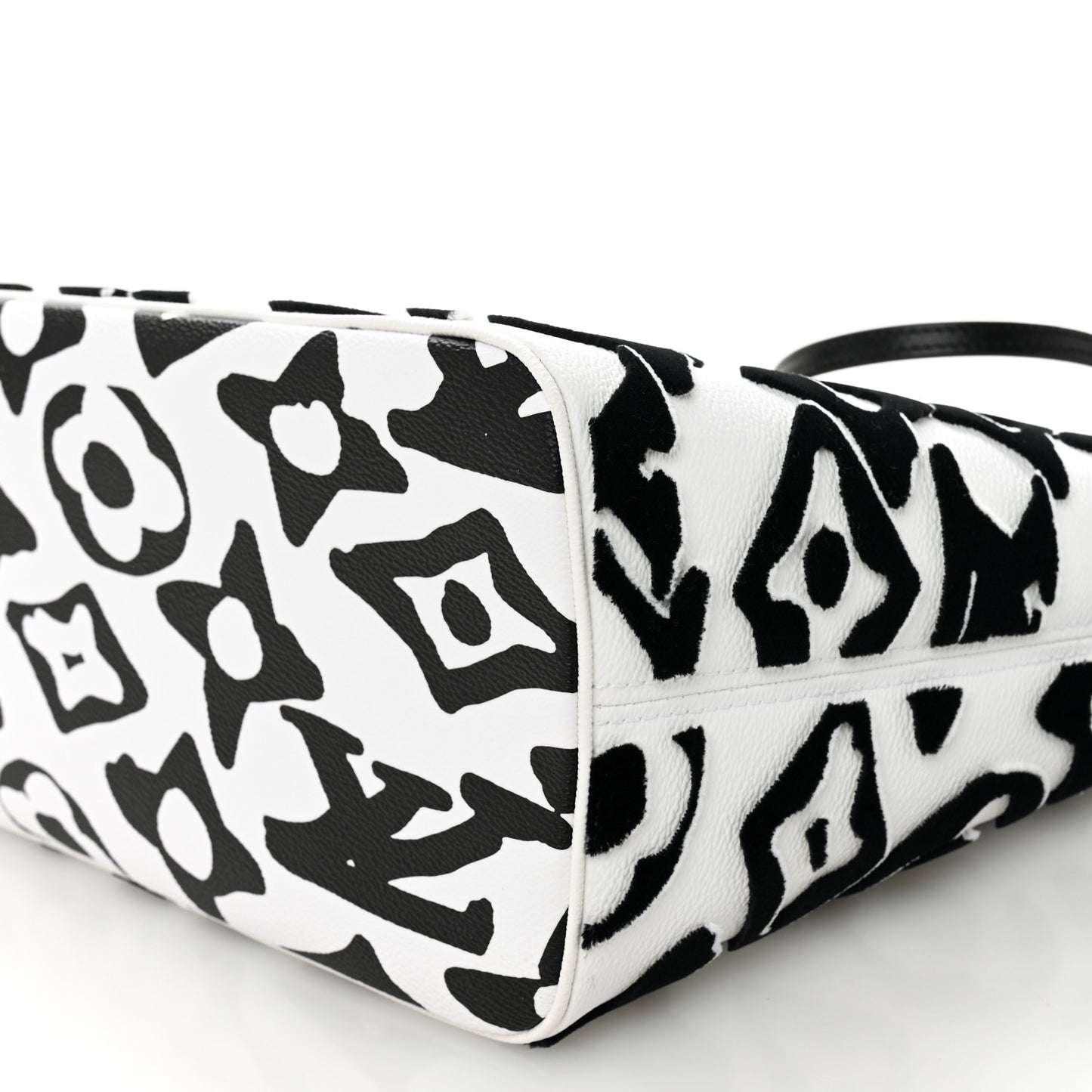 X UF Tufted Monogram Neverfull MM Black White
