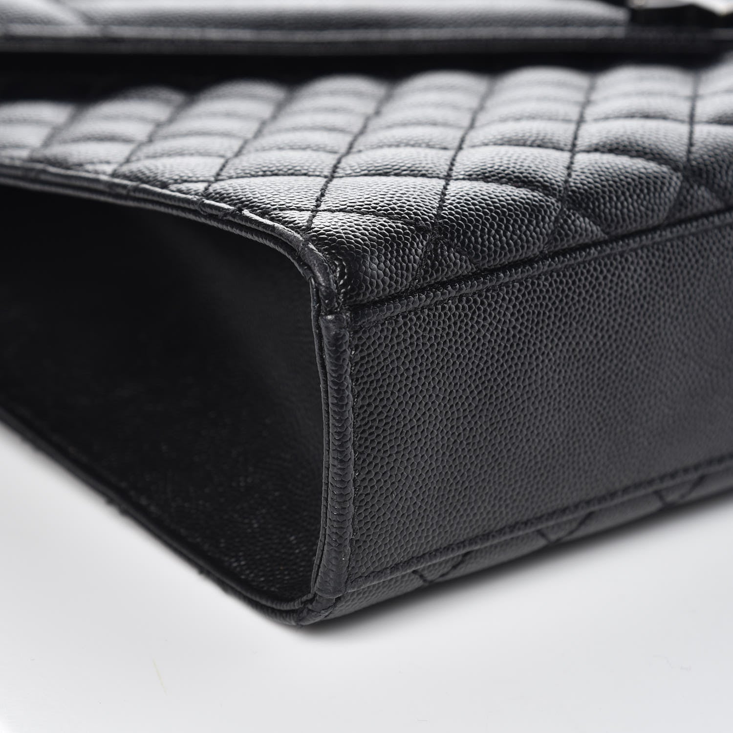 Saint Laurent Grain De Poudre Textured Mixed Matelasse Large Triquilt Monogram Monochrome Satchel Black 9 of 14