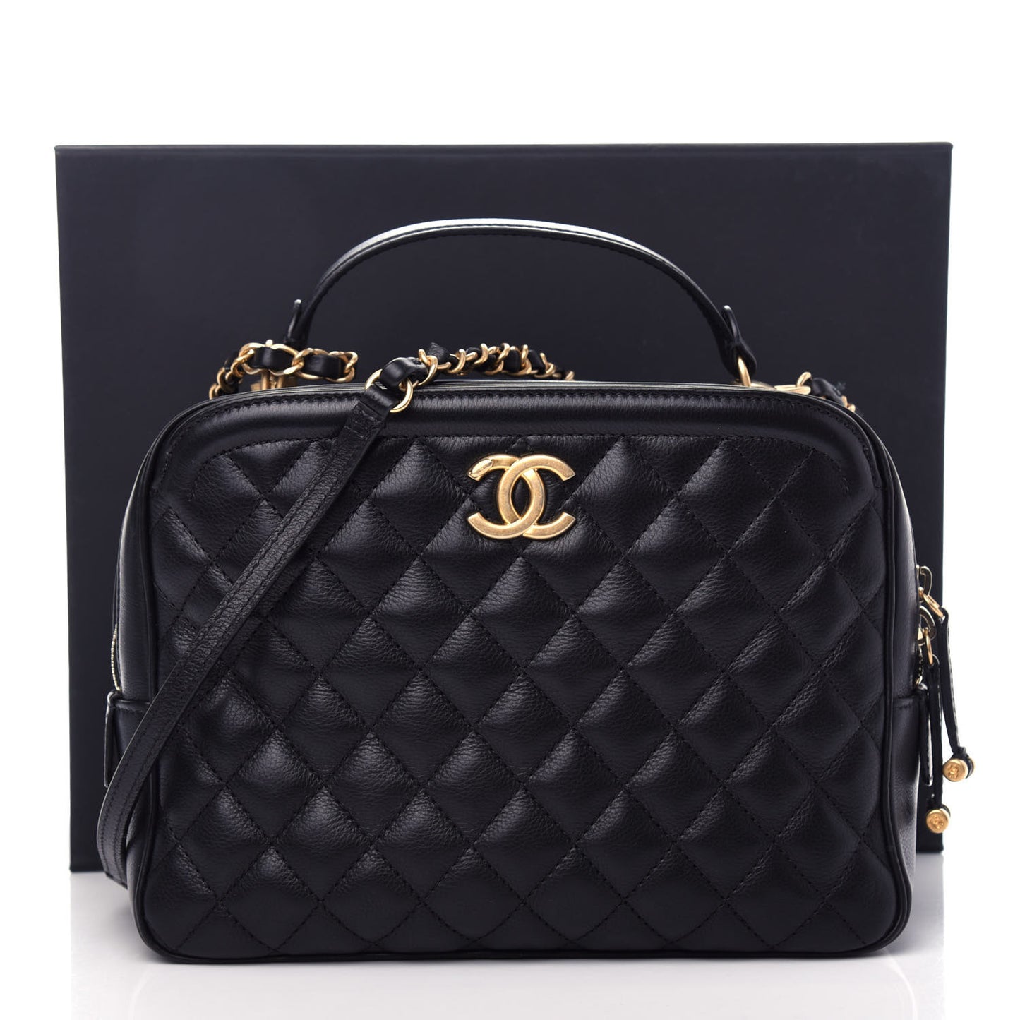 Calfskin Quilted CC Medium Vanity Case Black