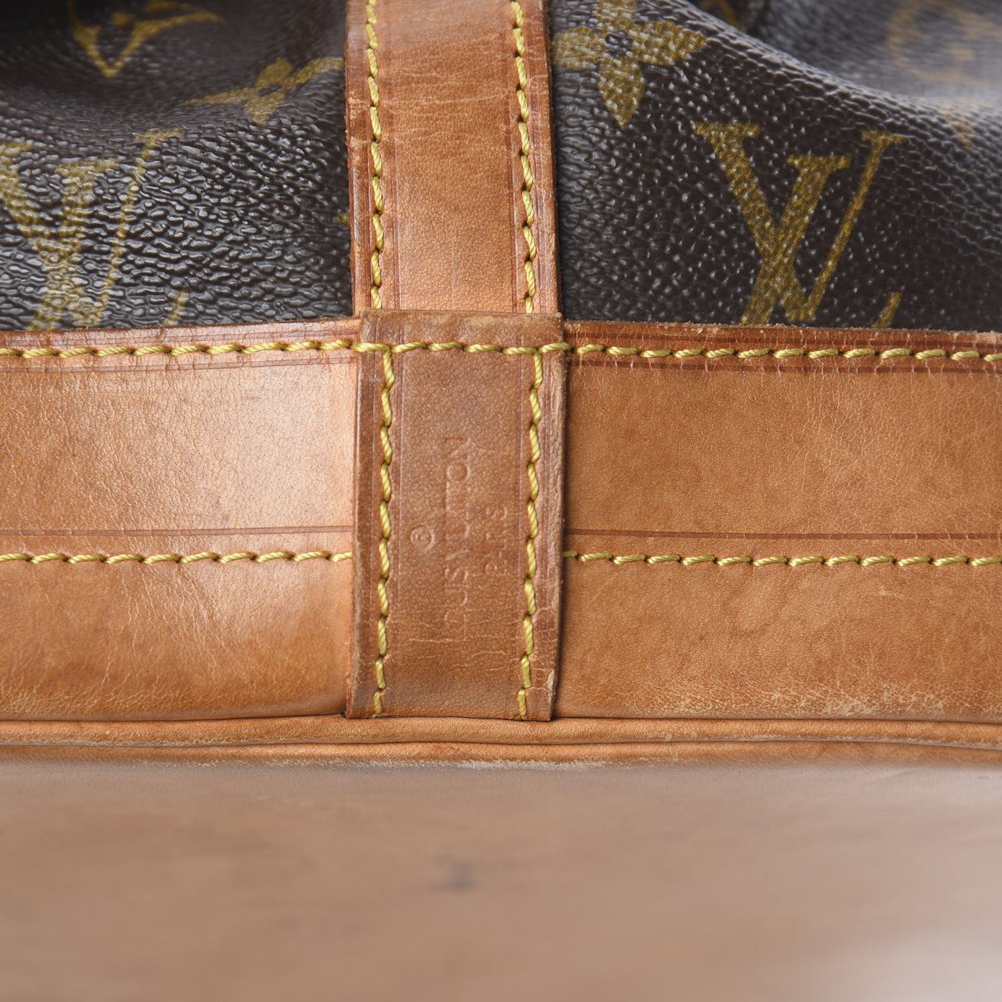 Monogram Noe