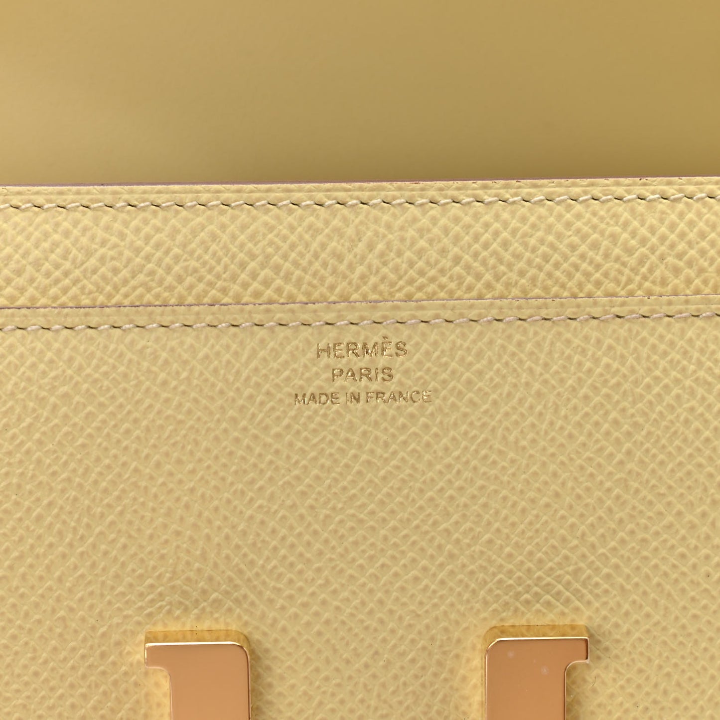 Epsom Constance Long Wallet To Go Wallet Jaune Poussin