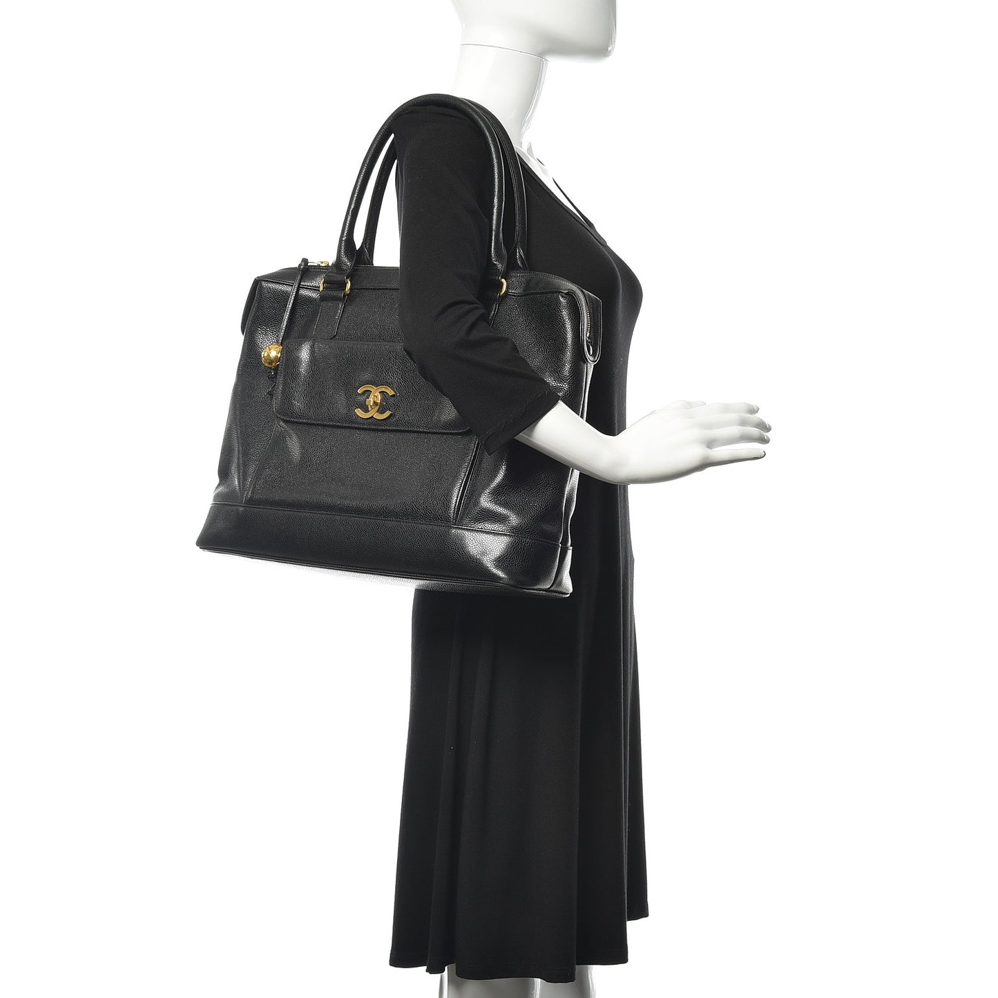 Caviar CC Tote Black