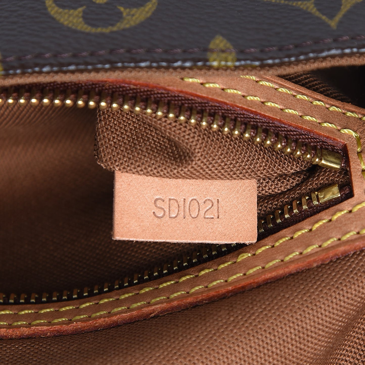 Monogram Mini Looping