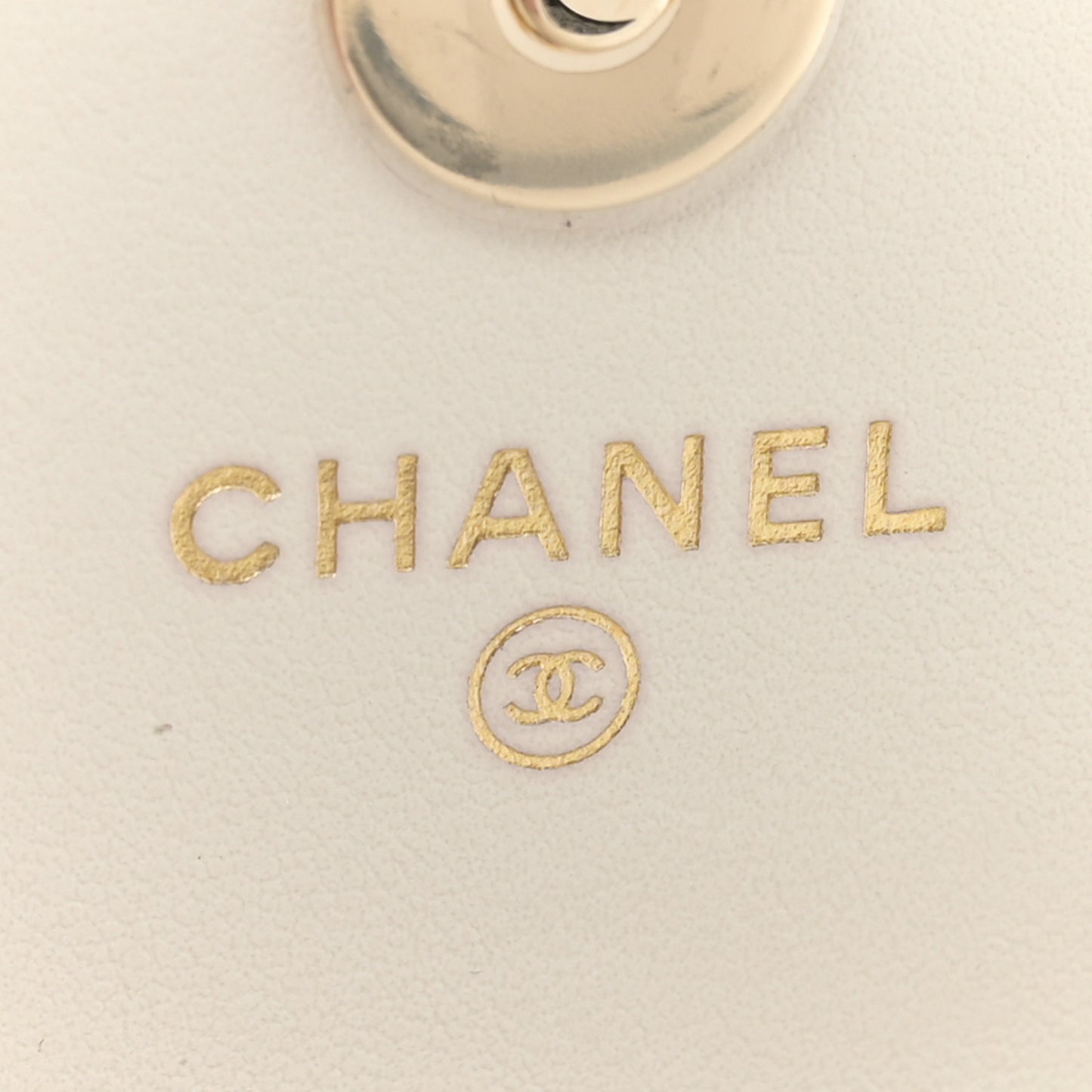 Calfskin Quilted Maxi Pearls Clutch With Chain White