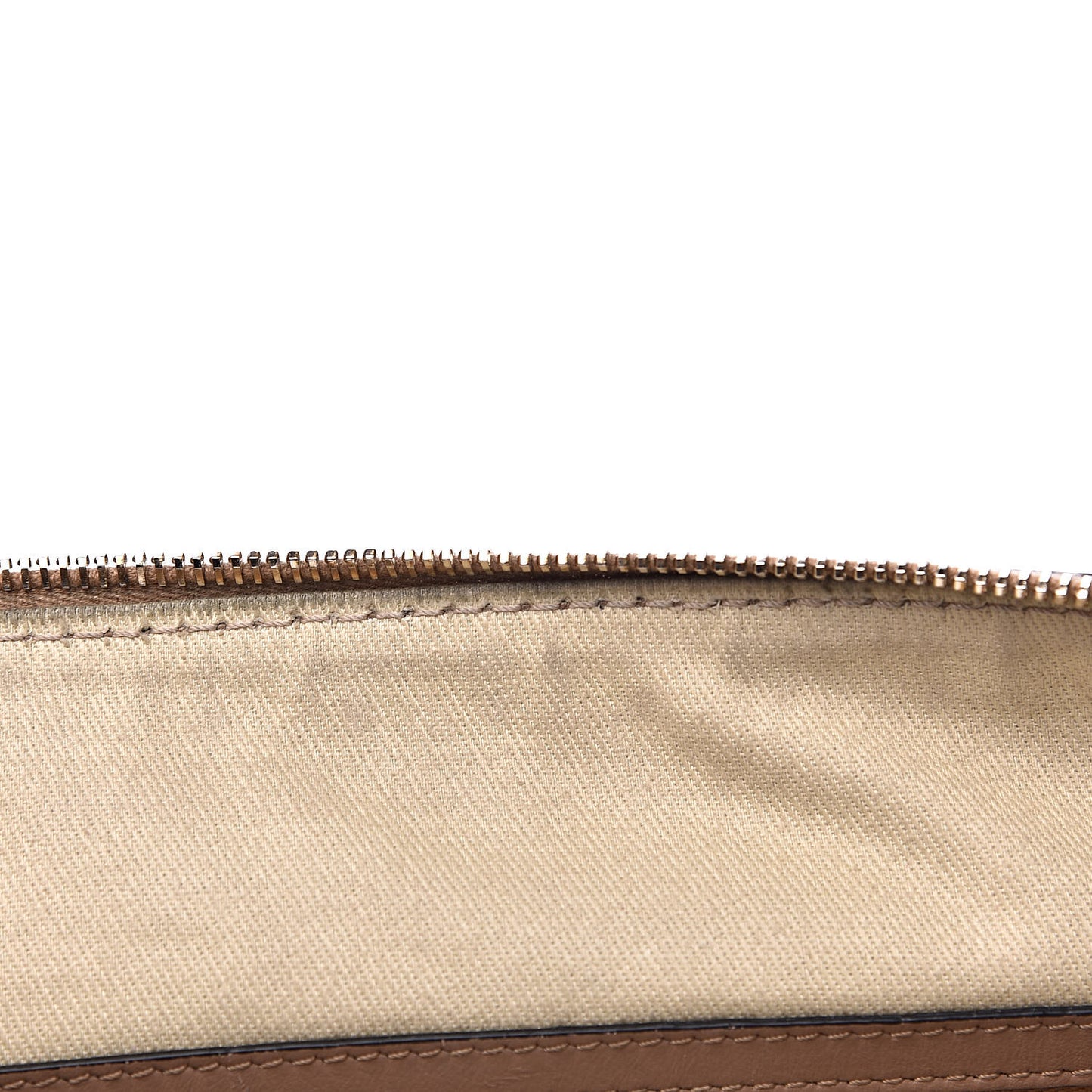 Vitello Large Rockstud Zip Wristlet Pouch Poudre
