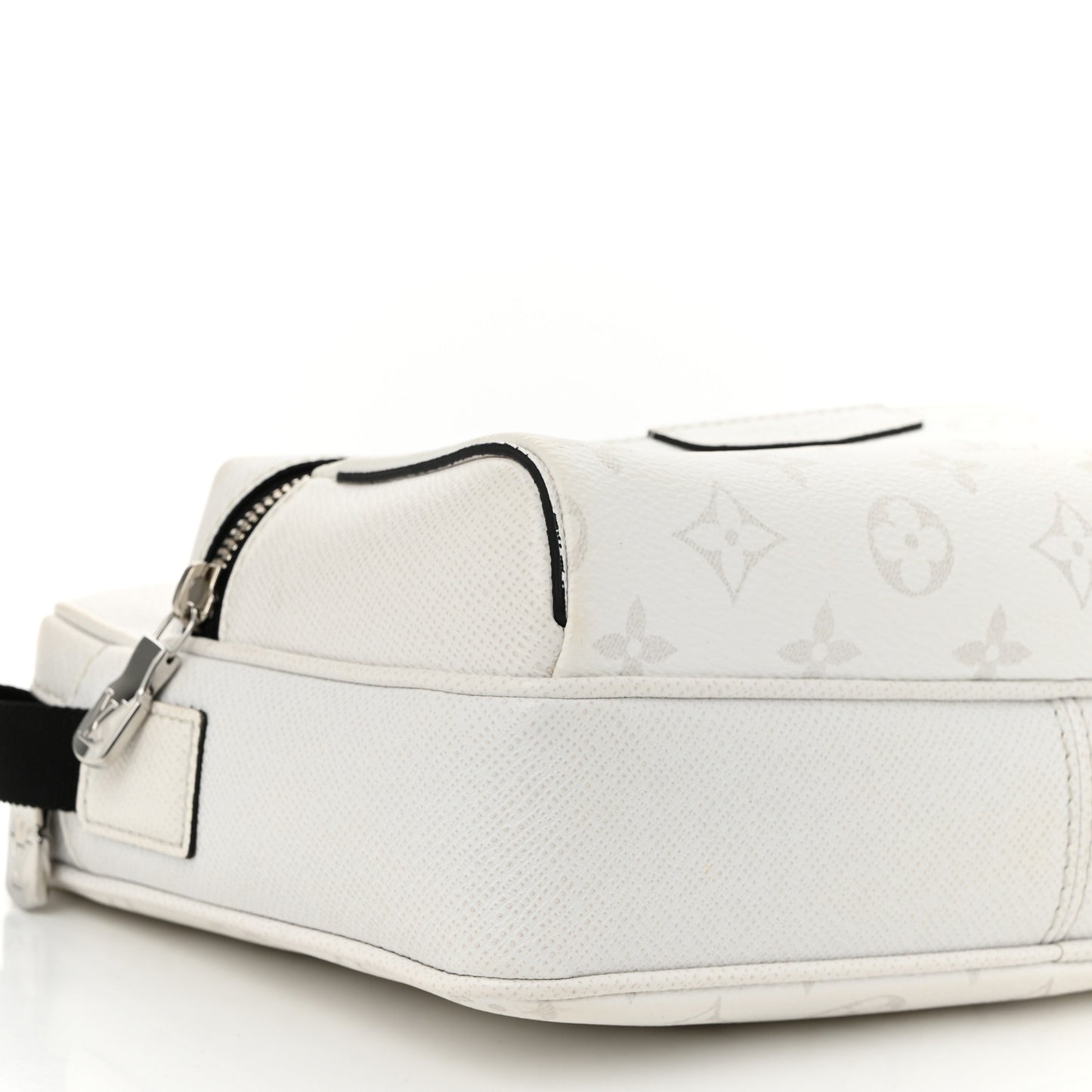 Taiga Monogram Outdoor Messenger White