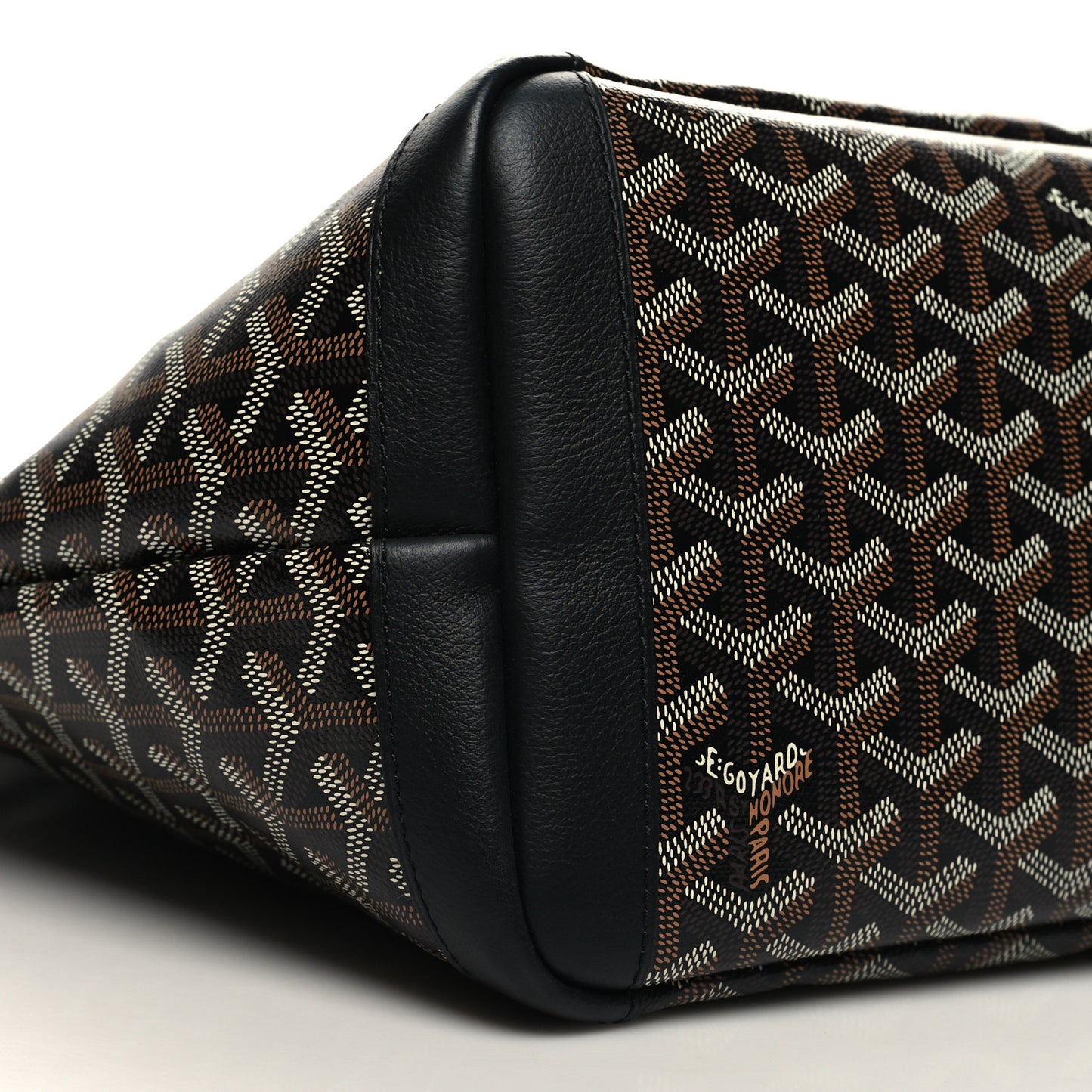 Goyardine Artois MM Black