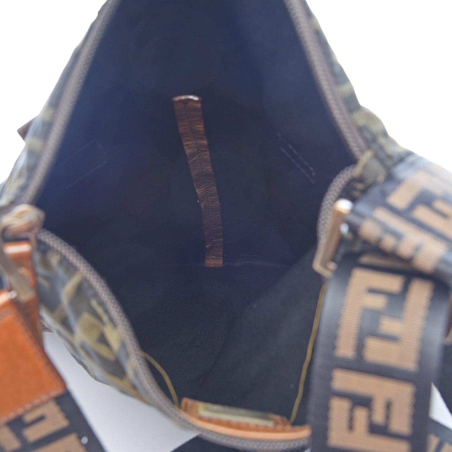 Zucca Shoulder Bag Tobacco