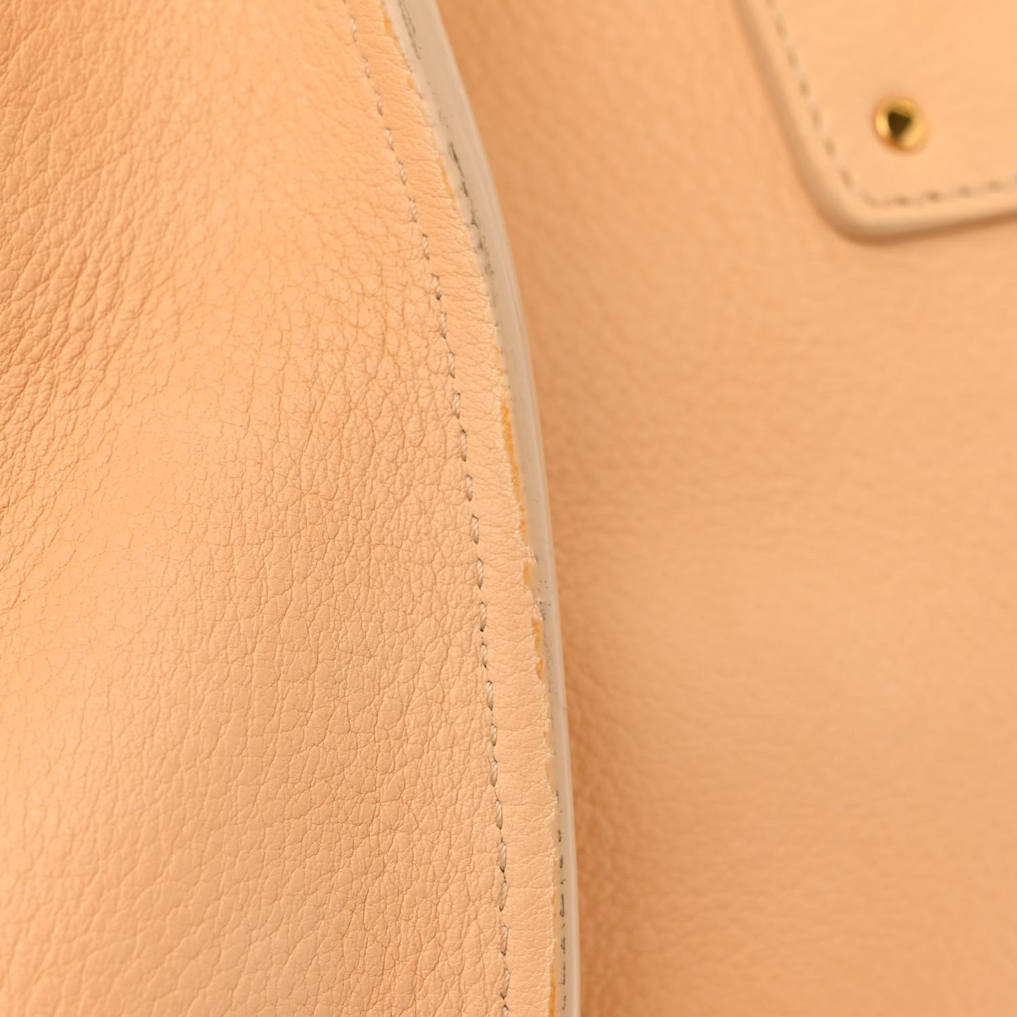 Smooth Calfskin Medium Vick Tote Blondie Beige