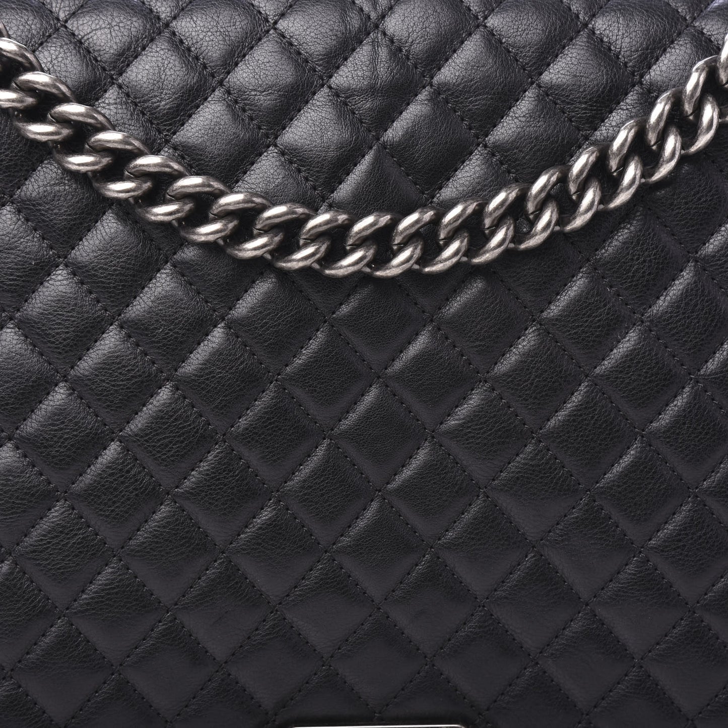 Calfskin Quilted Large Boy Flap Black