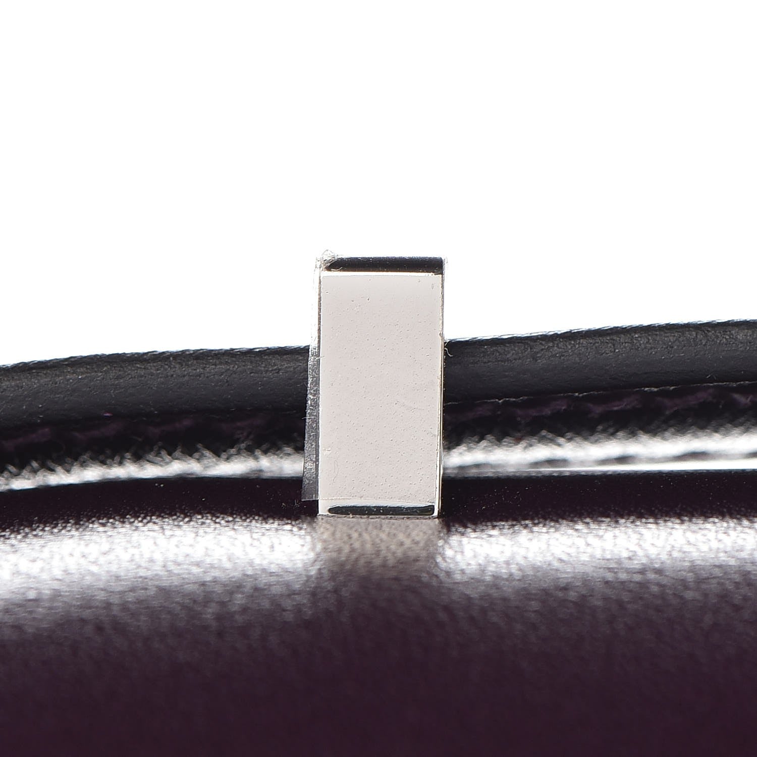 Hermes Box Constance 18 Raisin 15 of 18