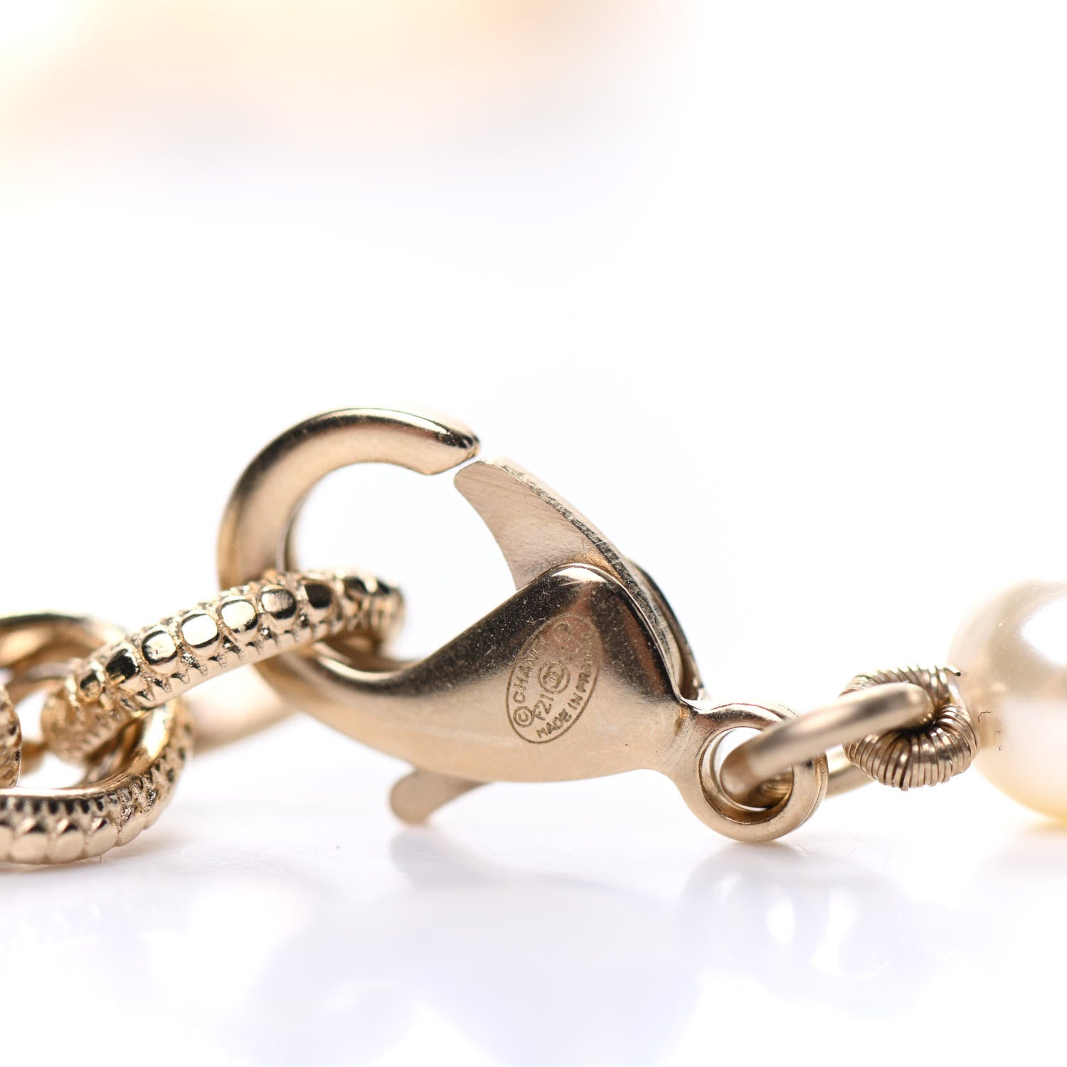 Chanel Pearl CC 100th Anniversary Necklace Light Gold 5 of 7