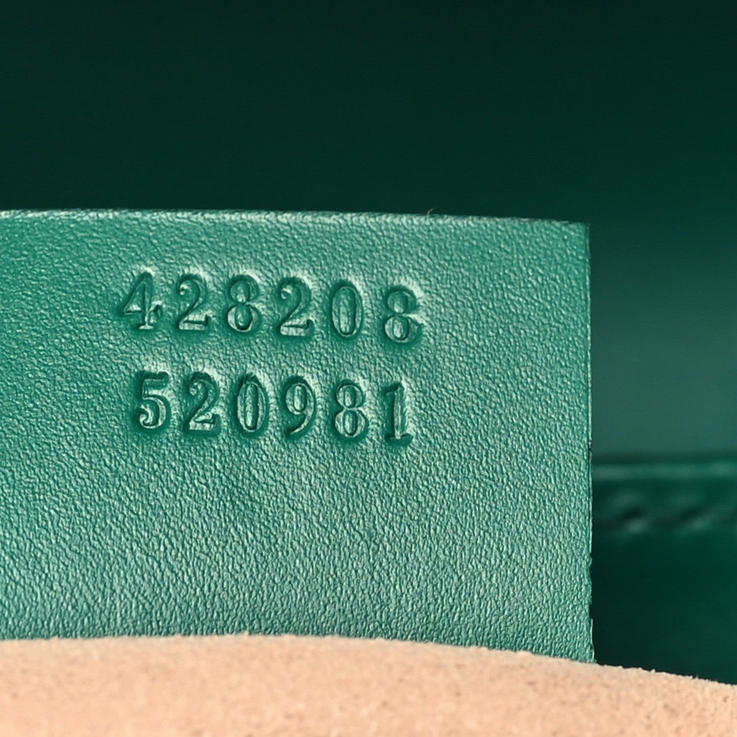 Gucci Guccissima Signature Medium Padlock Top Handle Bag Emerald 8 of 10