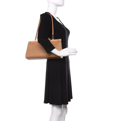 Louis Vuitton Vernis Roxbury Drive Noisette 2 of 10