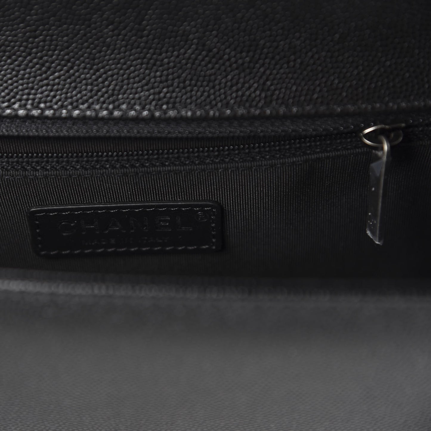 Caviar Quilted New Medium Boy Flap Black