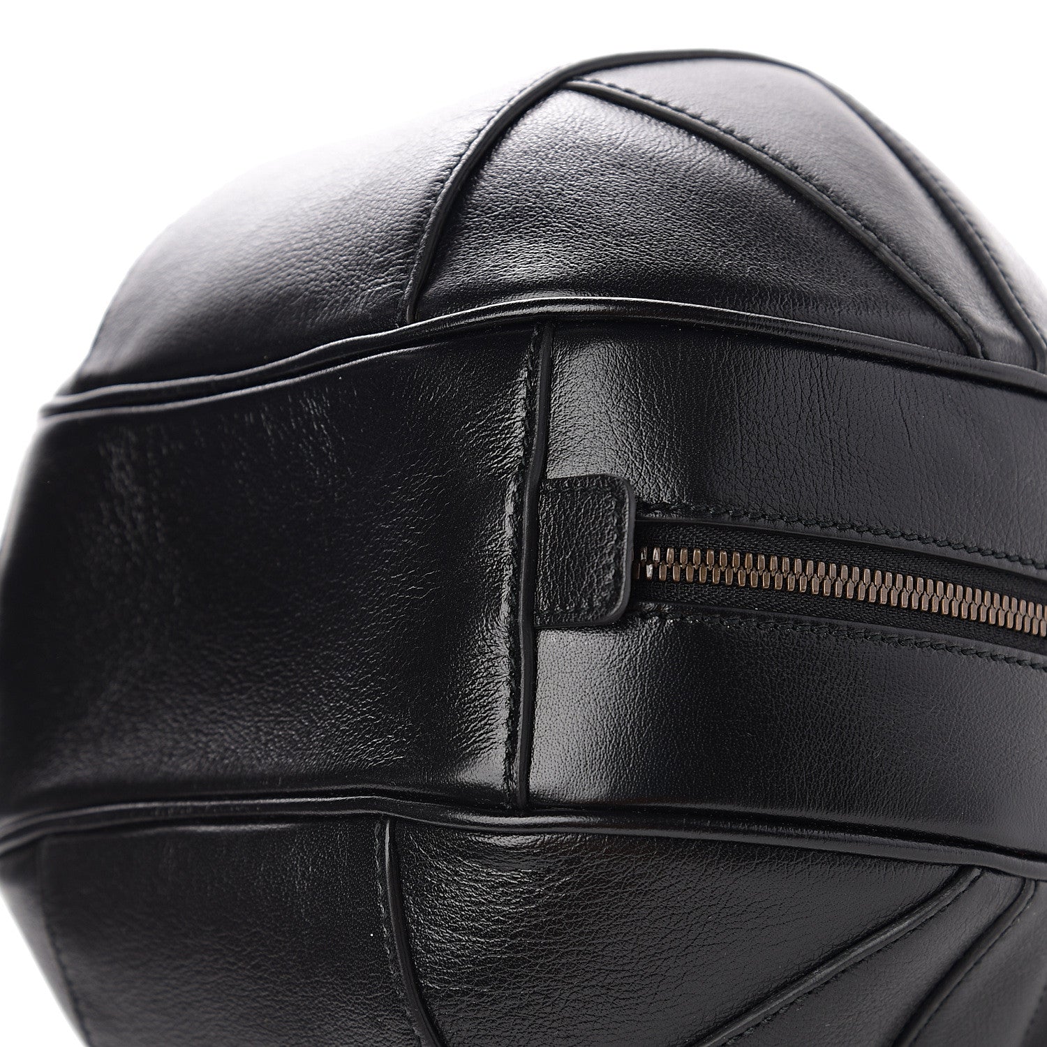 Gucci Piuma Lux Energy Tifosa Basketball Shaped Shoulder Bag Black 10 of 10